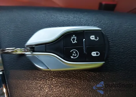 2019 Maserati Ghibli S Q4 from USA, damaged, VIN ZAM57YTA6K1332361